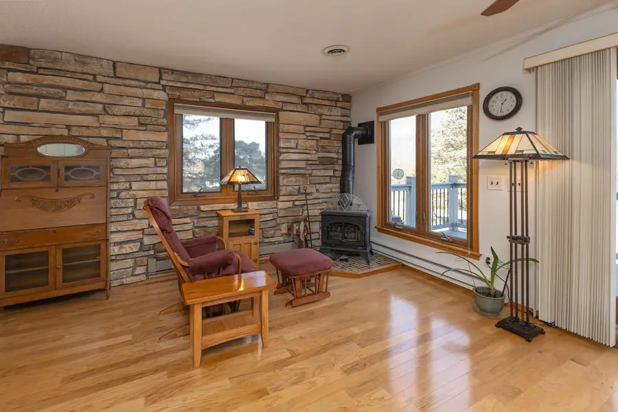 4082 Aspen LANE, La Crescent, MN 55947 - #3