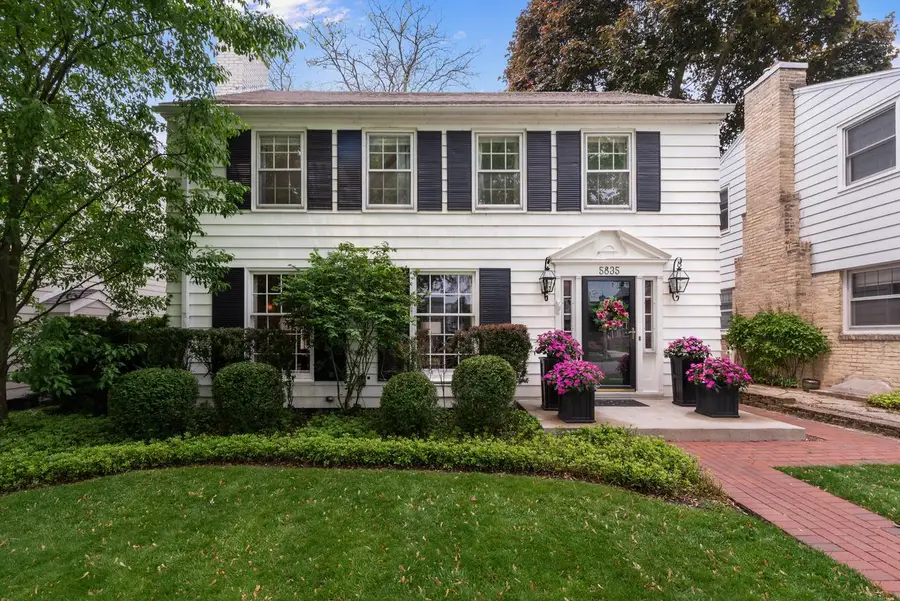 5835 N Lake DRIVE, Whitefish Bay, WI 53217 - #2