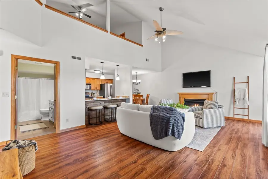 W398N5975 Autumn Woods DRIVE, Oconomowoc, WI 53066 - #3