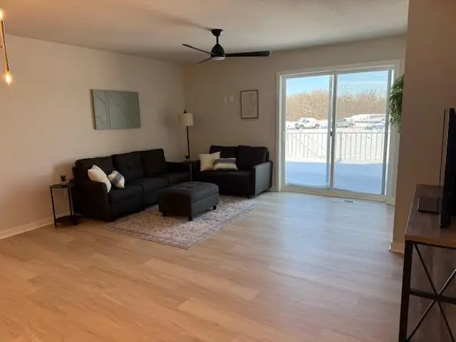 W219N16270 Primrose COURT, Jackson, WI 53037 - #2