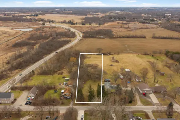 3977 E ELM ROAD, Oak Creek, WI 53154