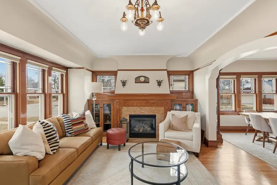 4901 N Hollywood AVENUE, Whitefish Bay, WI 53217 - #3