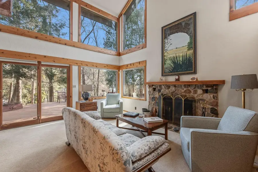 4992 Lake Bluff ROAD, Port Washington, WI 53074 - #2