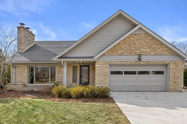 8307 N Greenvale ROAD, Fox Point, WI 53217