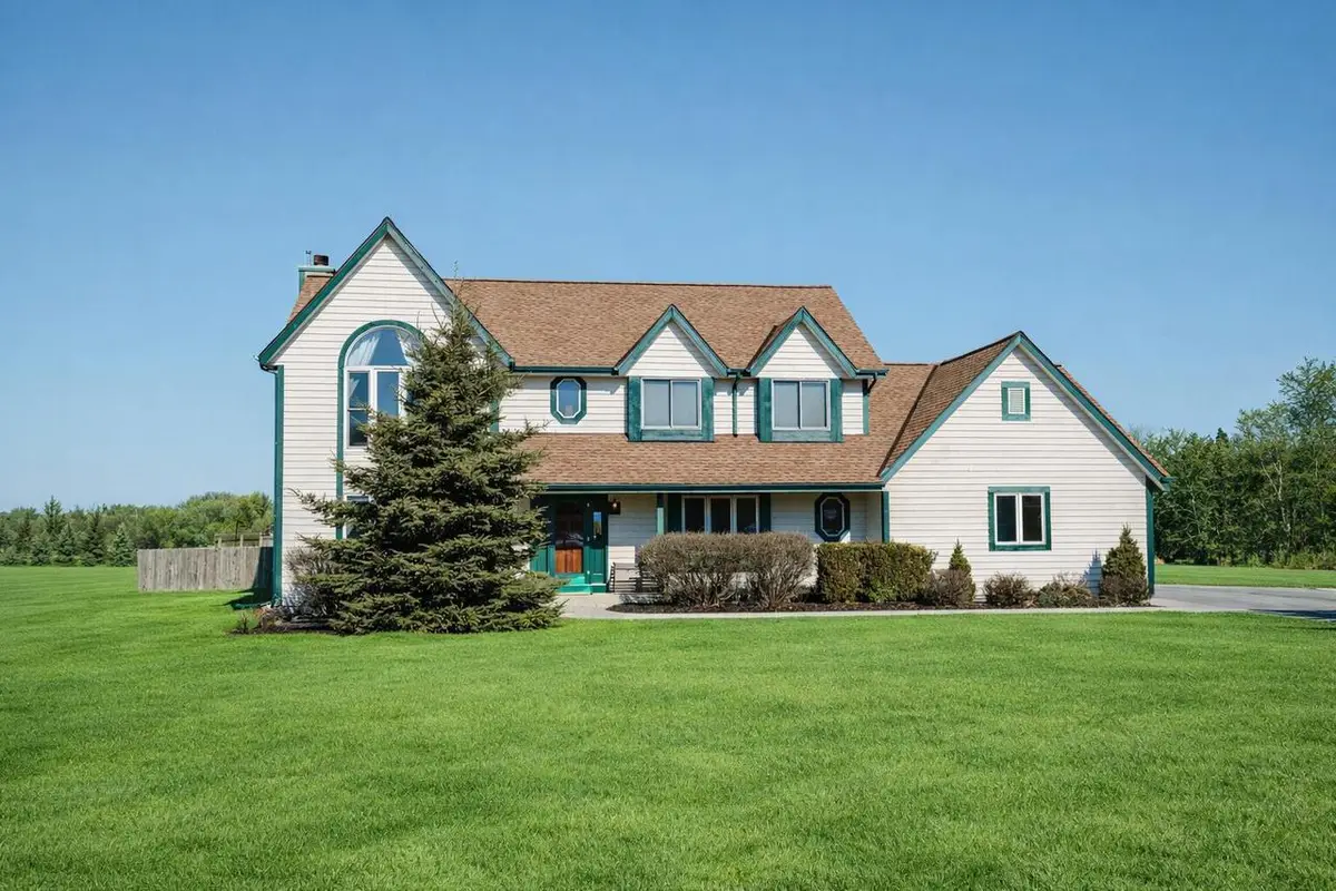 1410 Lebon LANE, Grafton, WI 53024 - #1