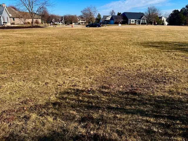 8535 S AMANDA COURT, Oak Creek, WI 53154 - #2