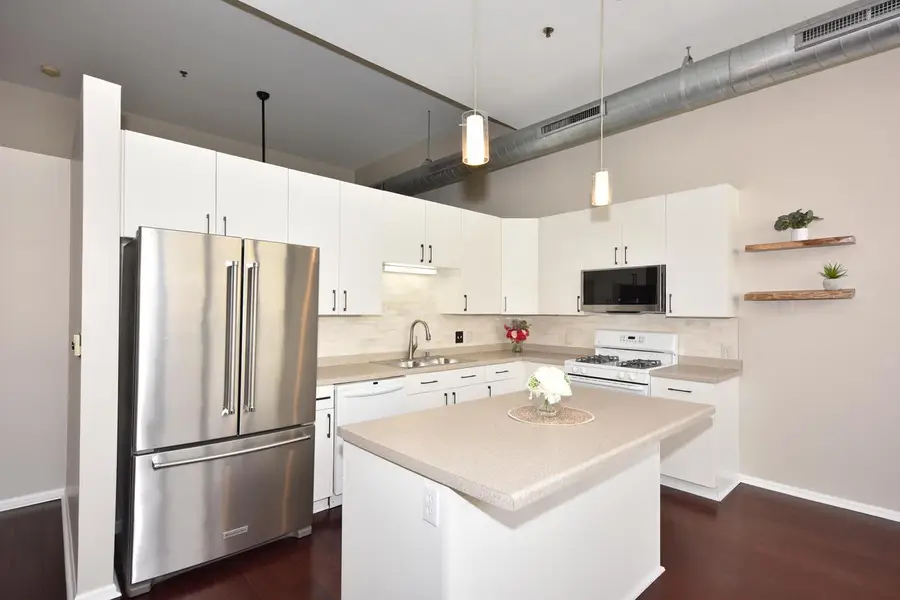 1924 N Hubbard STREET #215, Milwaukee, WI 53212 - #2