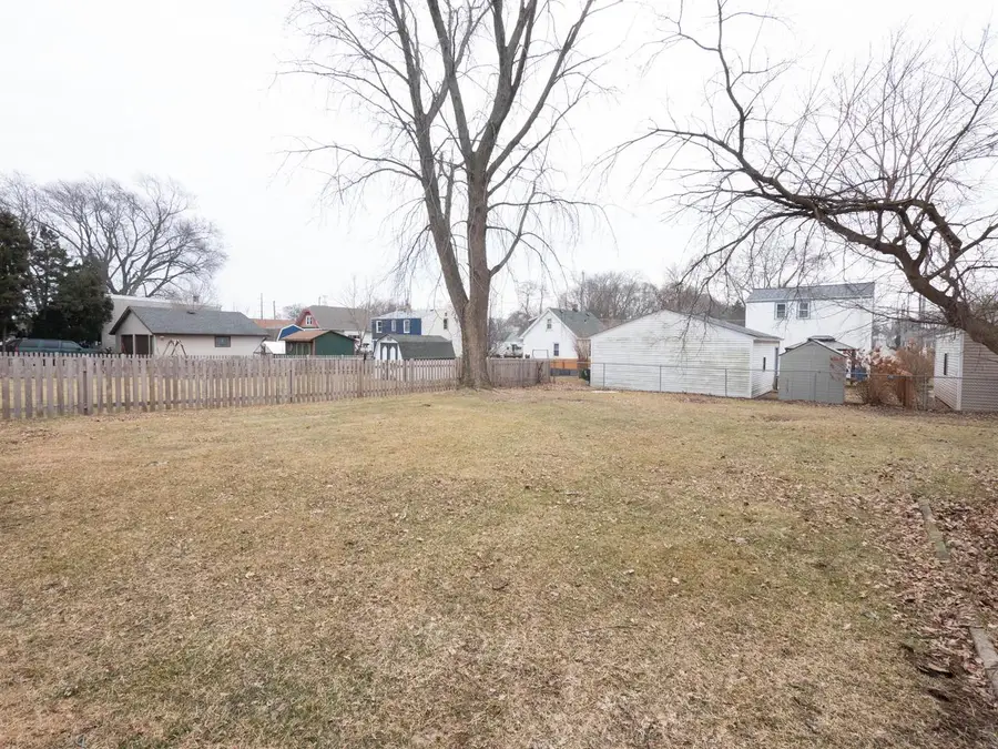 2019 E Saint Francis AVENUE, Saint Francis, WI 53235 - #2