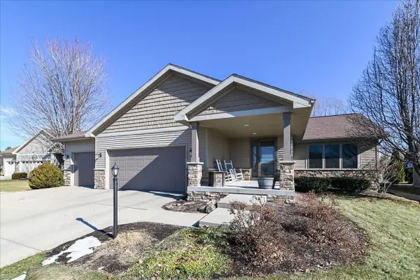 851 Shooting Star CIRCLE, De Forest, WI 53532