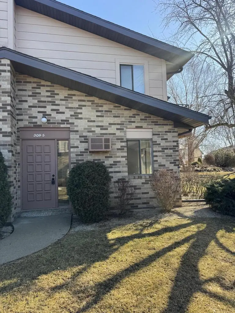 309 Cheviot Chase #5, Waukesha, WI 53186 - #2