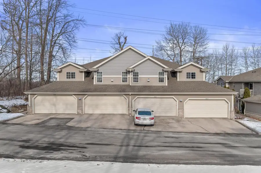 2600 Hidden DRIVE #11, Saint Francis, WI 53235 - #3