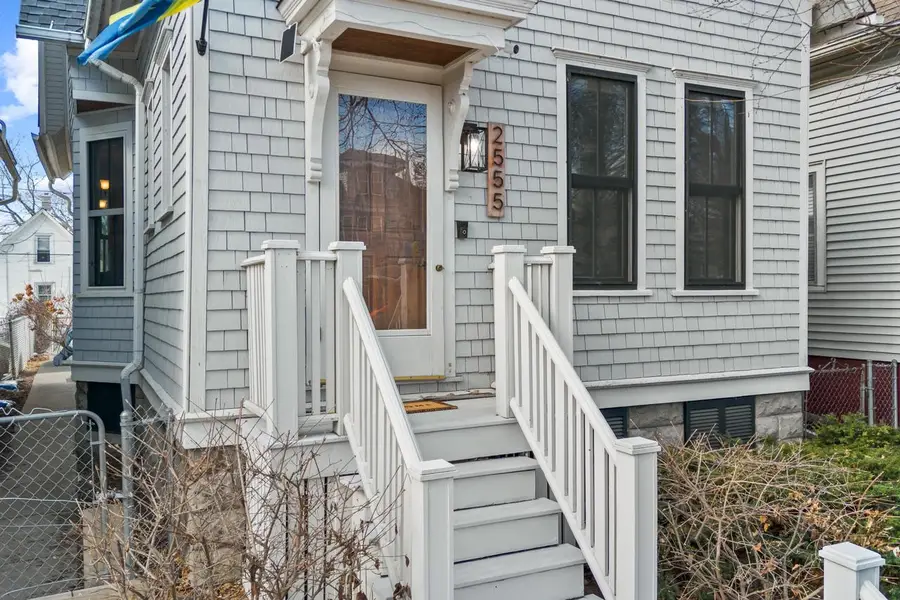 2555 N Pierce STREET, Milwaukee, WI 53212 - #2