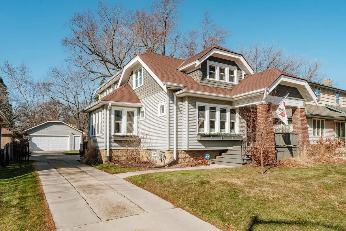1921 Underwood AVENUE, Wauwatosa, WI 53213 - #1
