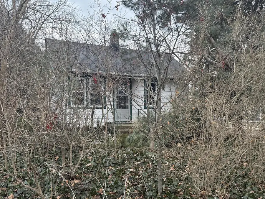 1605 W Custer AVENUE, Brown Deer, WI 53209 - #2