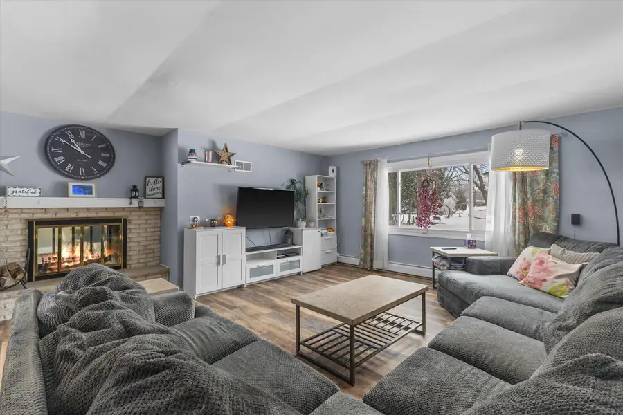 12135 W Luther AVENUE, Hales Corners, WI 53130 - #2