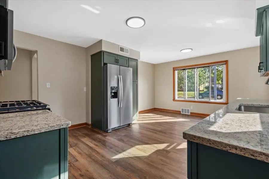 3251 N 94th STREET, Milwaukee, WI 53222 - #3