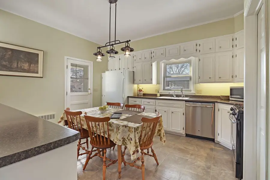 149 W Washington STREET, Burlington, WI 53105 - #3