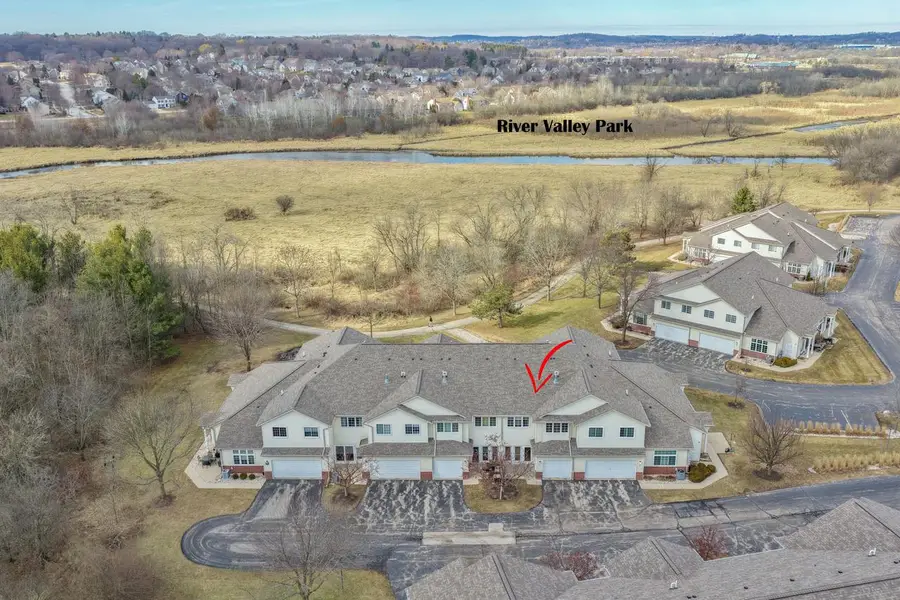 2418 Fox River PARKWAY #I, Waukesha, WI 53189 - #2