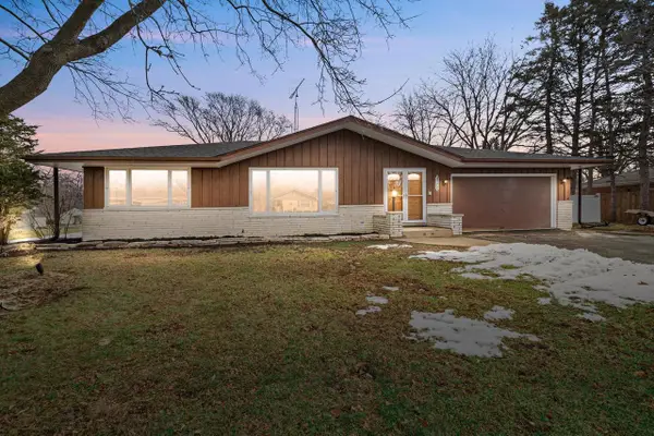 4309 Canterbury LANE, Mount Pleasant, WI 53403