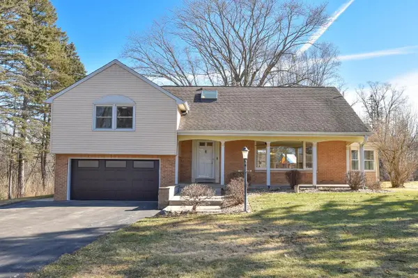 11260 N River ROAD, Mequon, WI 53092