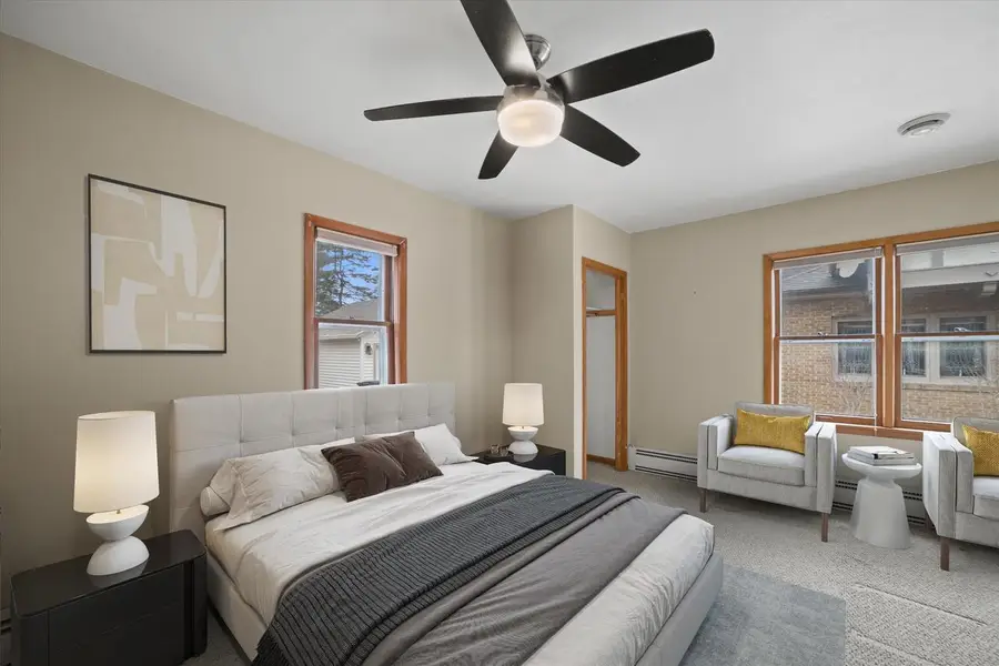 5437 N Navajo AVENUE, Glendale, WI 53217 - #3