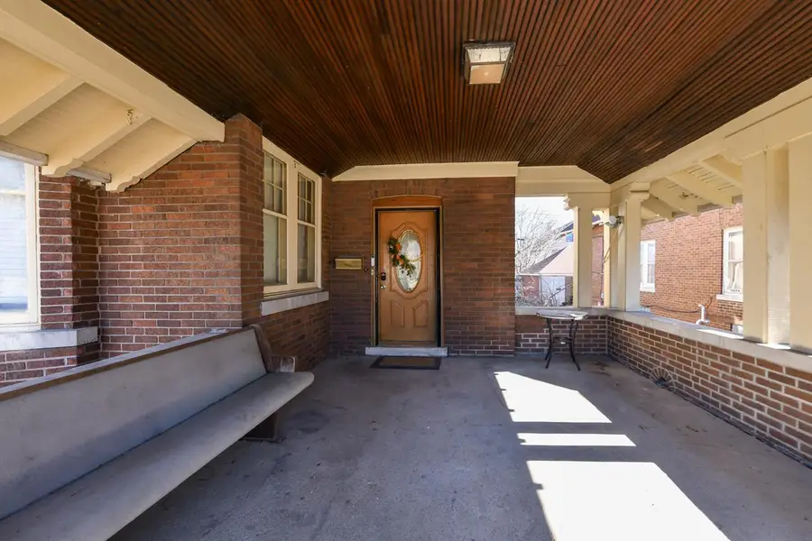 2316 N Grant BOULEVARD, Milwaukee, WI 53210 - #2