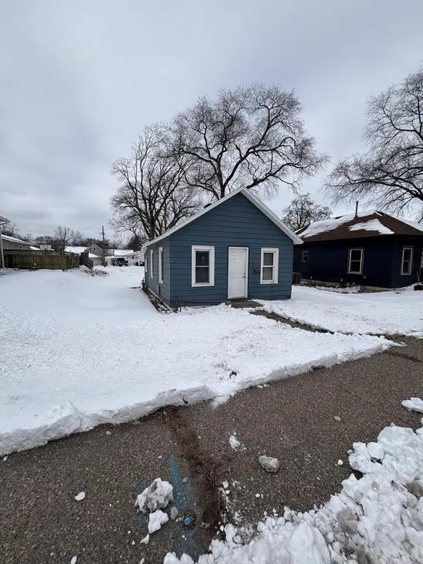 825 George STREET, La Crosse, WI 54603