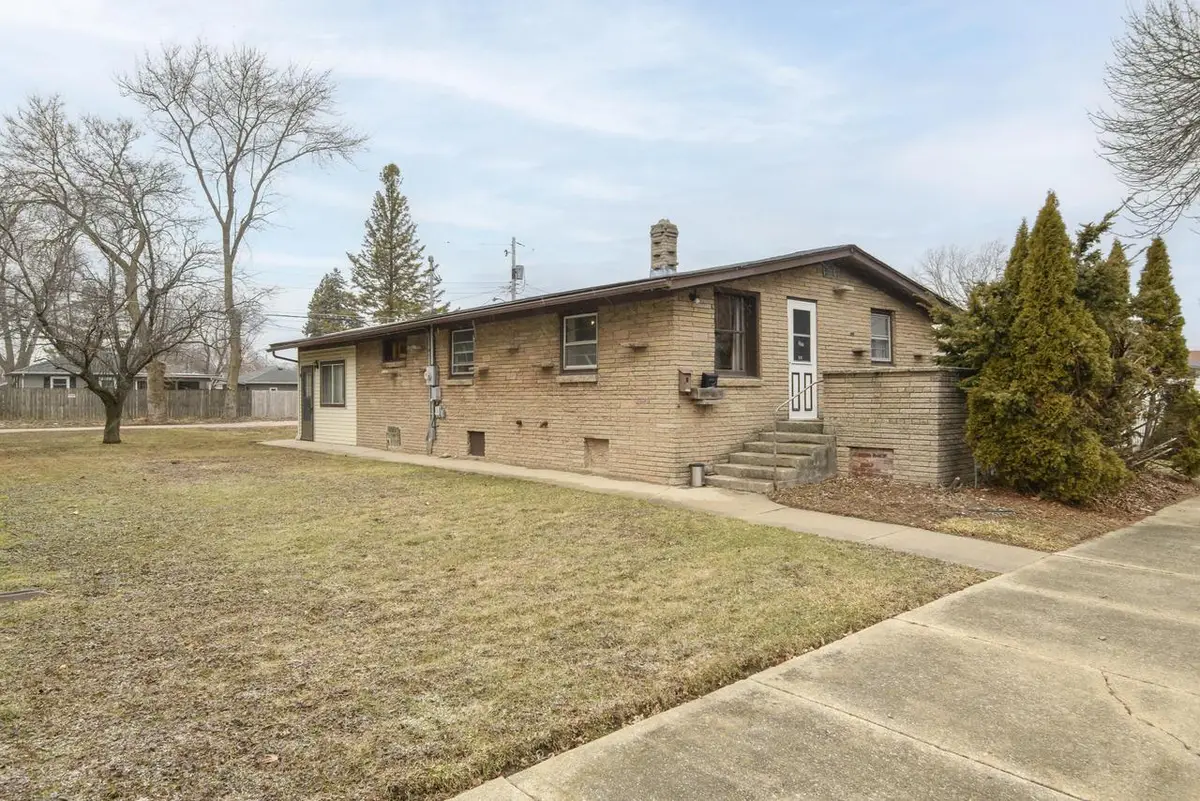 3312 1st AVENUE, Racine, WI 53402 - #1