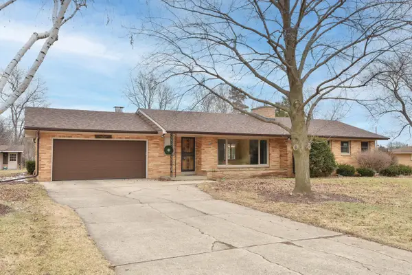 4260 163rd STREET, Brookfield, WI 53005