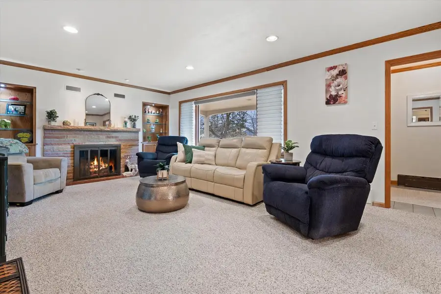 130 W Brown Deer ROAD, Milwaukee, WI 53217 - #2