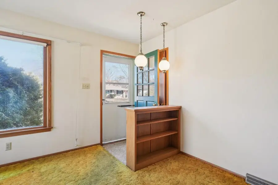 6657 N 53rd STREET, Milwaukee, WI 53223 - #3