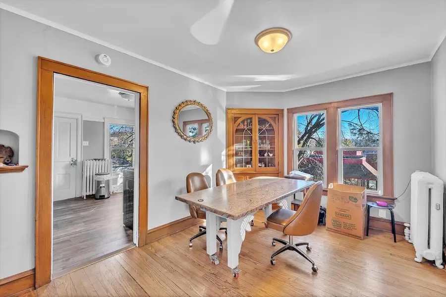 6526 W North AVENUE, Wauwatosa, WI 53213 - #2