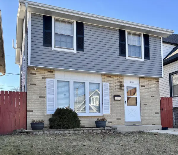 2735 S 15th PLACE, Milwaukee, WI 53215