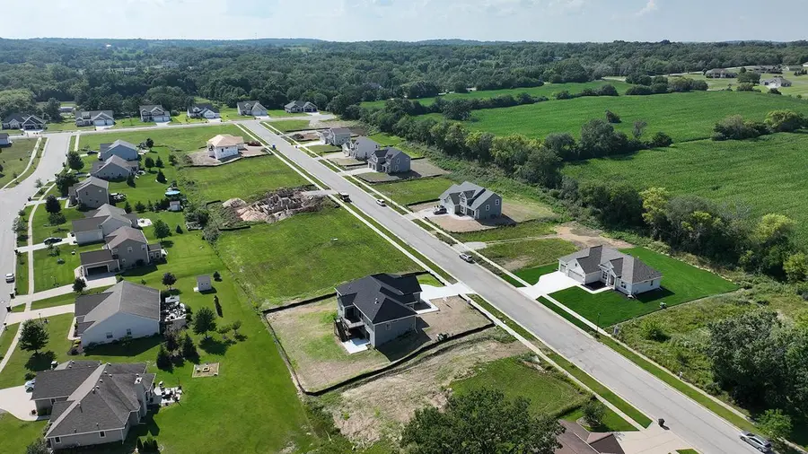 963 MEDINA DRIVE #Lt18, Mukwonago, WI 53149 - #2