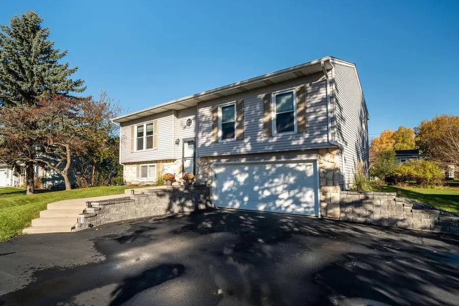 124 E Monroe AVENUE, Hartford, WI 53027 - #3