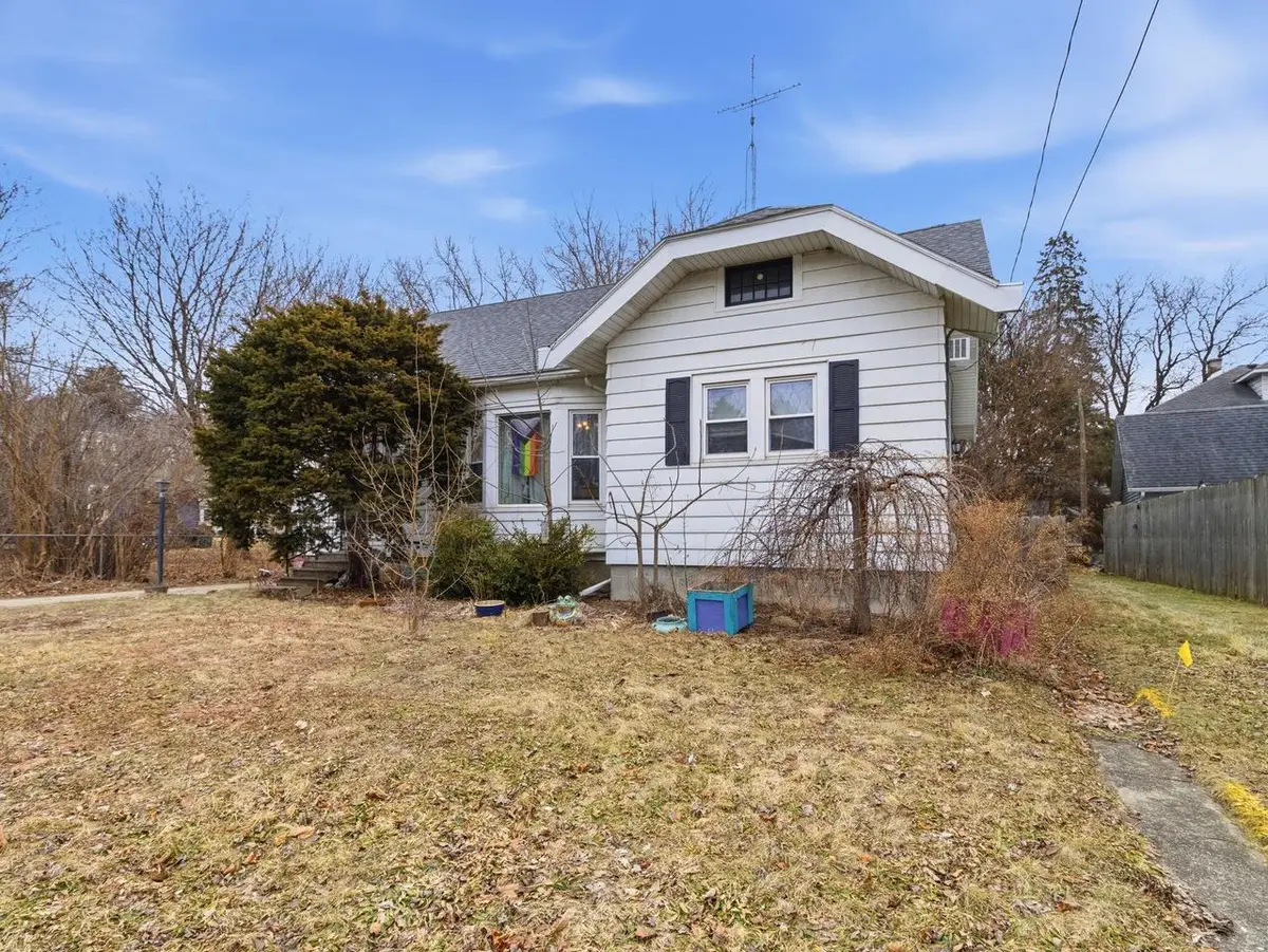 711 Whitewater AVENUE, Fort Atkinson, WI 53538 - #1