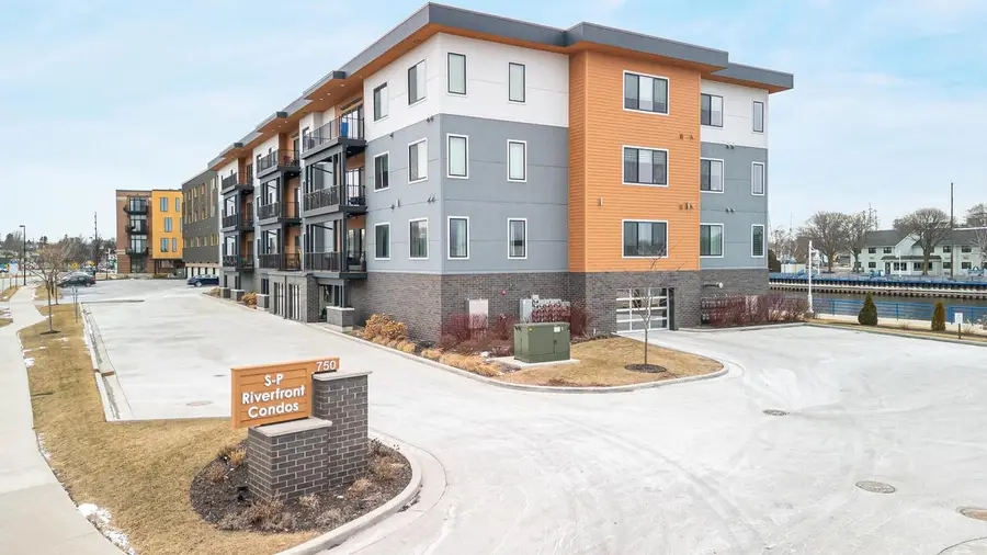 750 S Pier DRIVE #3, Sheboygan, WI 53081 - #2