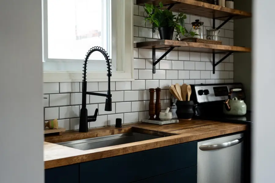 6723 W Wells STREET, Wauwatosa, WI 53213 - #3