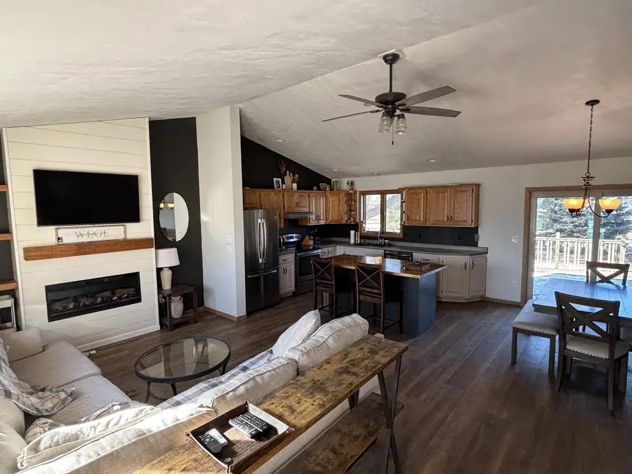 981 Bluehill AVENUE, Fond Du Lac, WI 54935 - #2