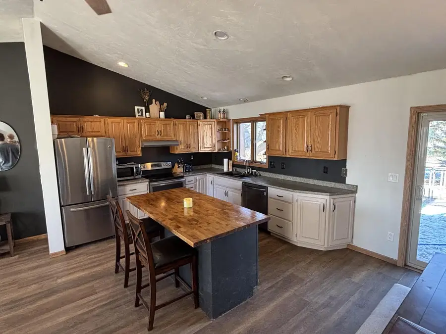 981 Bluehill AVENUE, Fond Du Lac, WI 54935 - #3