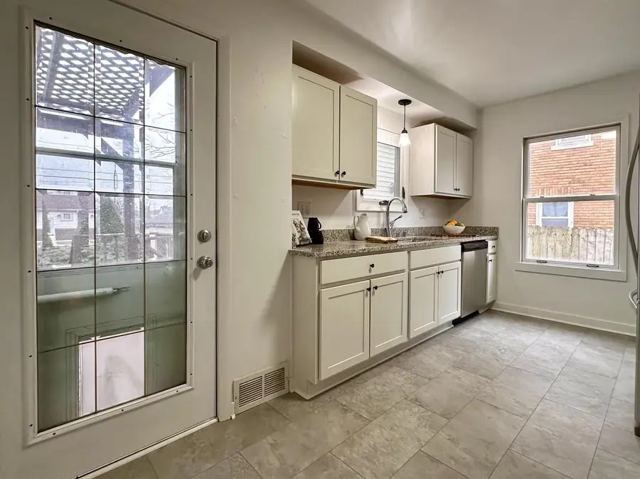 5623 36th AVENUE, Kenosha, WI 53144 - #3