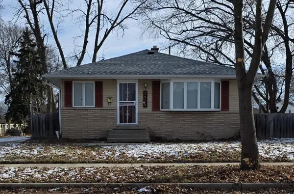 5874 N 79th STREET, Milwaukee, WI 53218