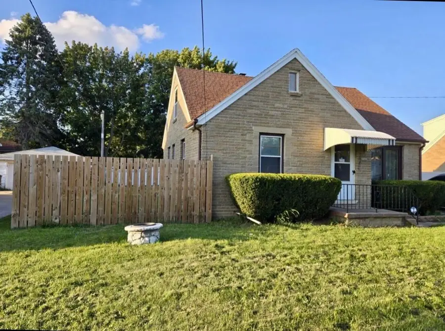 3624 E College AVENUE, Cudahy, WI 53110 - #2