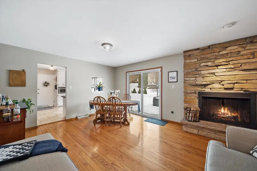 2509 Algoma TERRACE, Waukesha, WI 53188 - #3