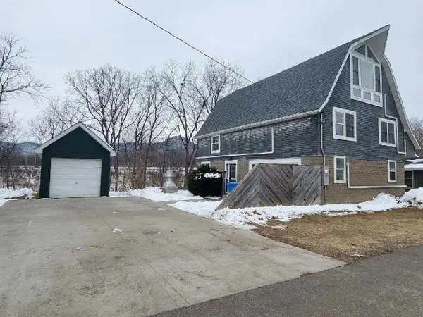 570 Main STREET, Dakota, MN 55925