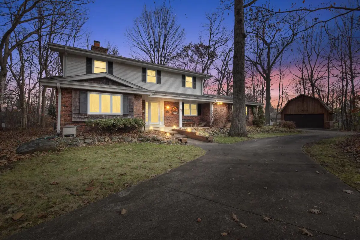 2550 Harmony CIRCLE, Brookfield, WI 53045 - #1