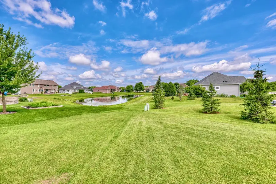 9067 S Cordgrass CIRCLE E, Franklin, WI 53132 - #3
