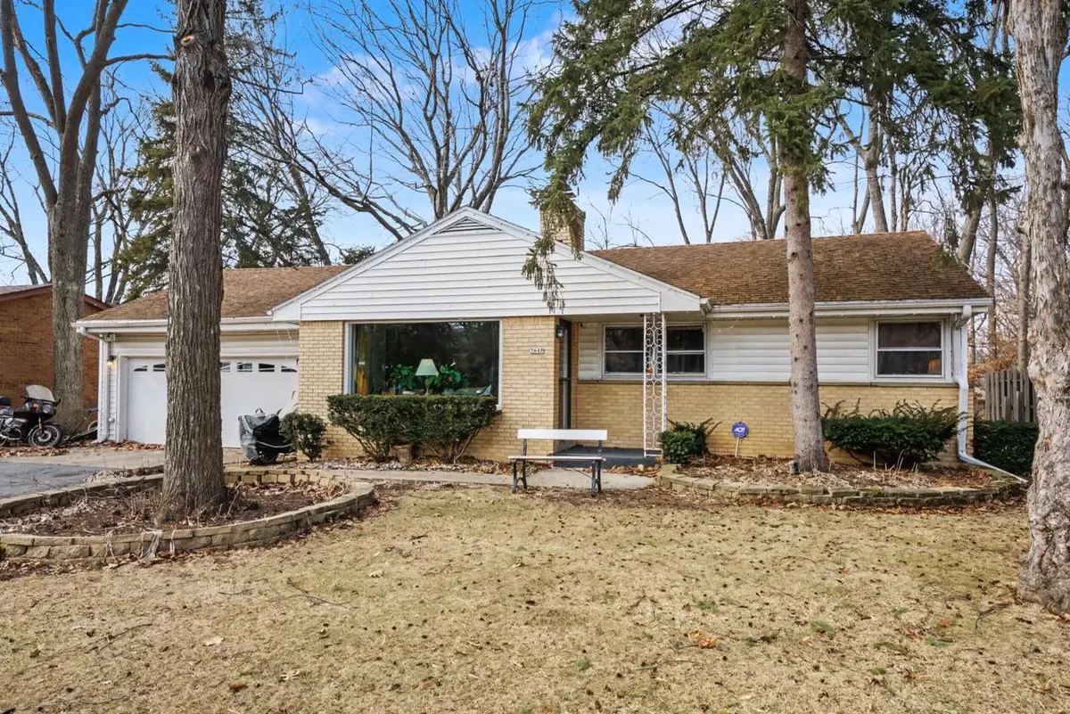 7649 N 51st BOULEVARD, Milwaukee, WI 53223 - #1