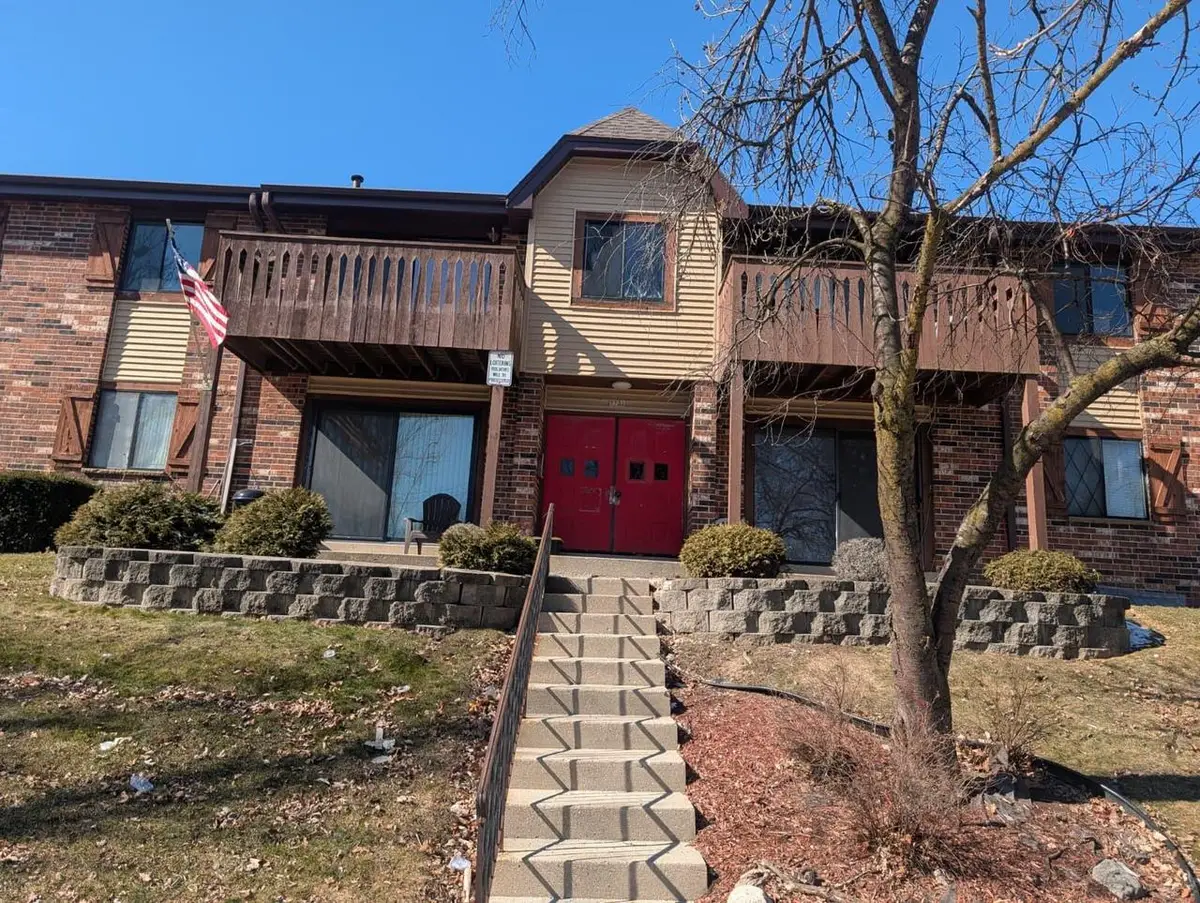 7721 N 60th STREET, Milwaukee, WI 53223 - #1