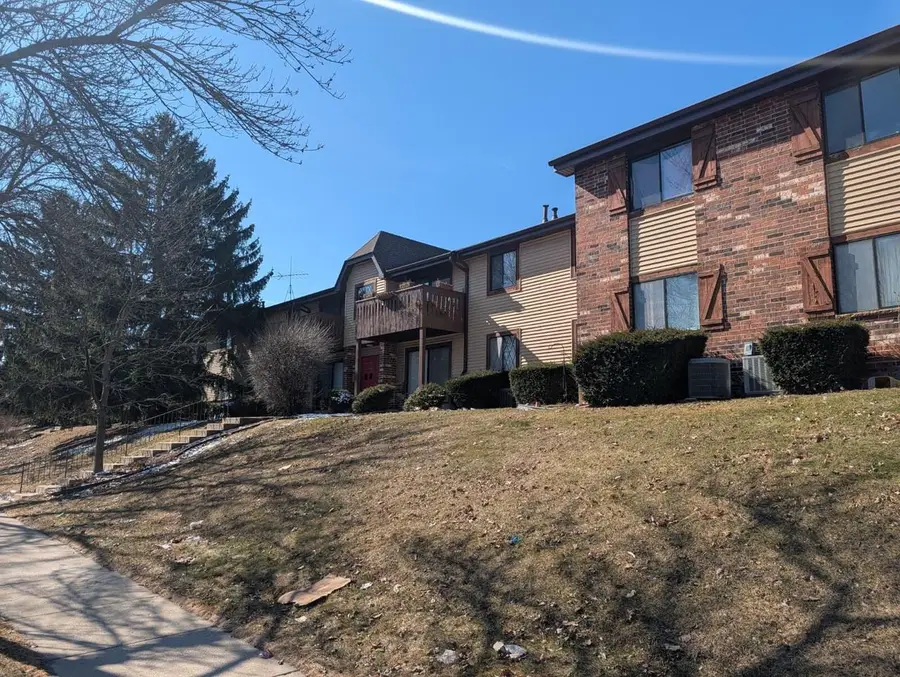 7721 N 60th STREET, Milwaukee, WI 53223 - #3